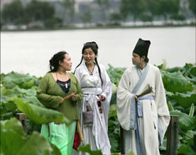 唯美图库｜杭州市民穿着汉服游西湖